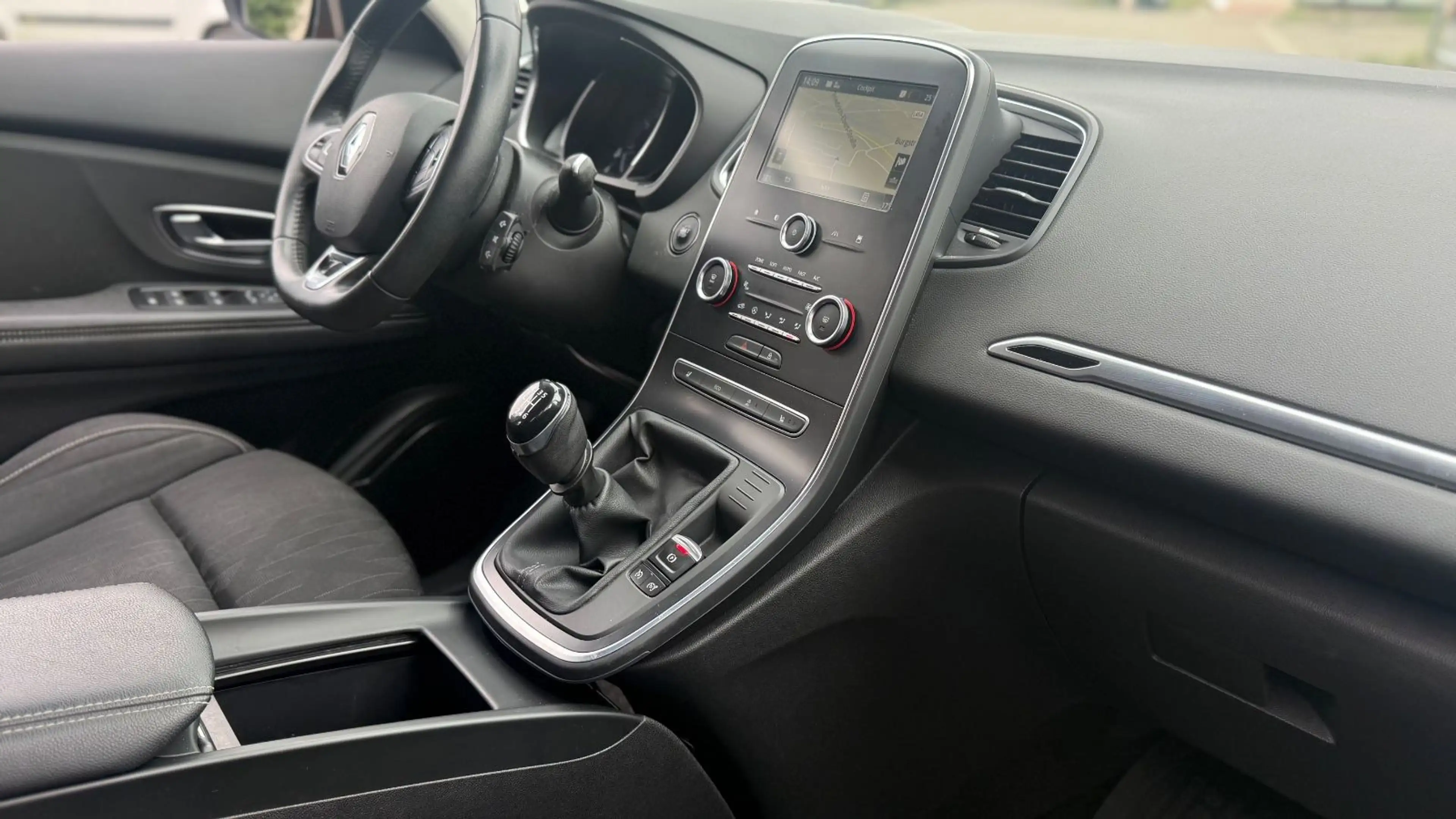 Renault Scenic IV Limited|LED|NAVI|KAMERA|SHZ|ALLWETTER| — photo 11
