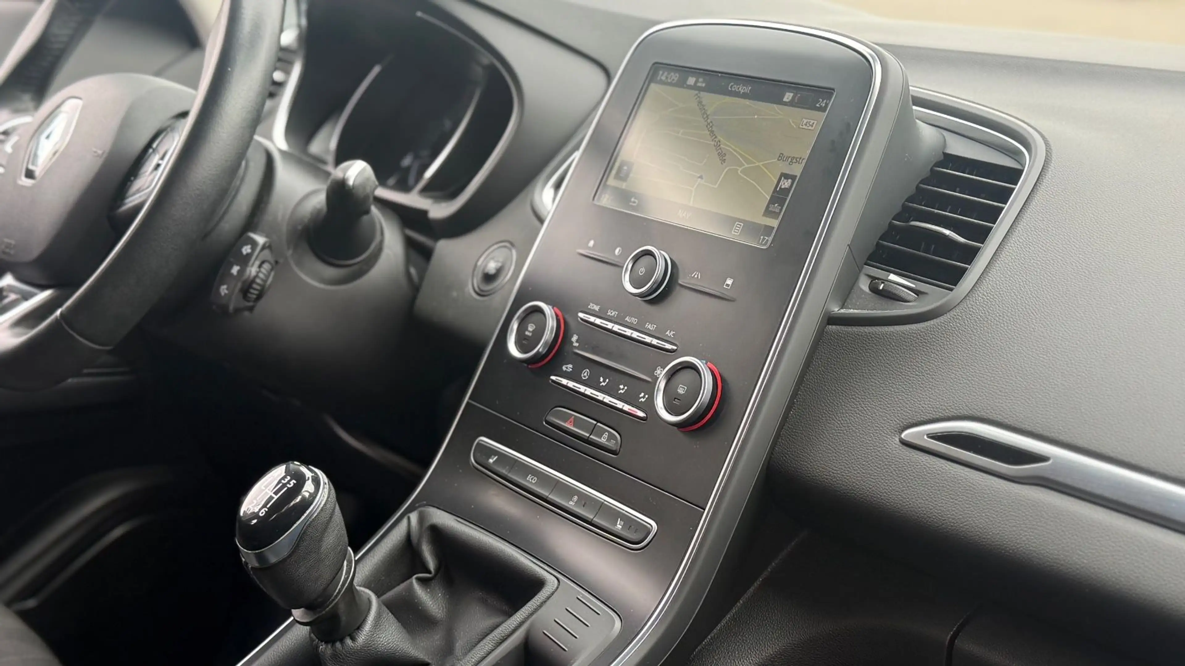Renault Scenic IV Limited|LED|NAVI|KAMERA|SHZ|ALLWETTER| — photo 13