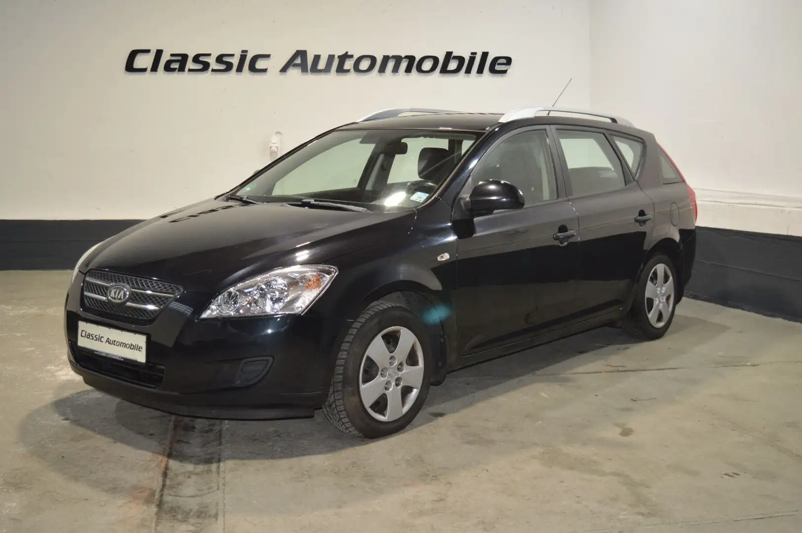 Kia Ceed / cee'd *Klimaanlage**AHK** Schwarz - 1