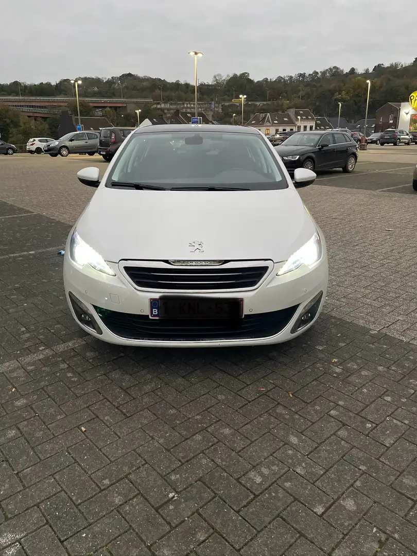 Peugeot 308 1.2 PureTech Allure STT - 2