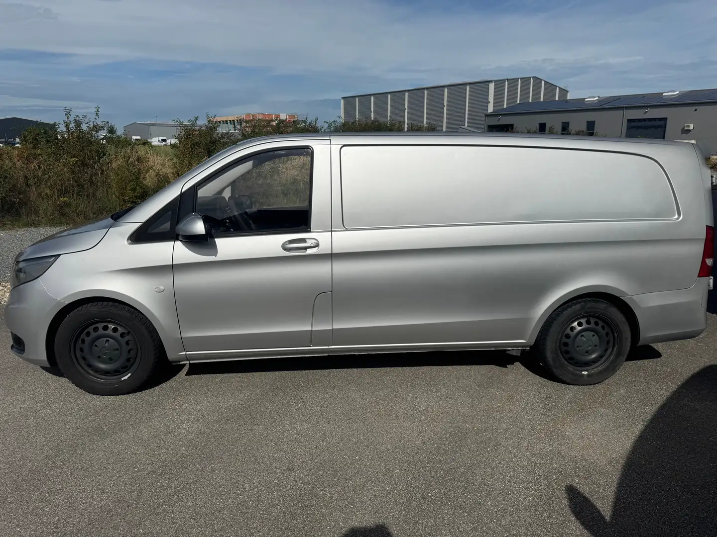 Mercedes-Benz Vito 114/116 CDI, 119 CDI/BT 4x4 extralang *AHK* Silber - 2