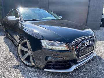 4.2i V8 FSI Quattro