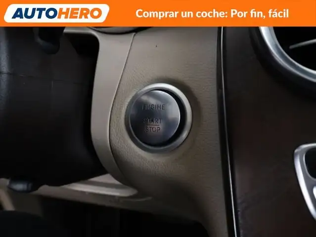 Mercedes-Benz GLC view 30