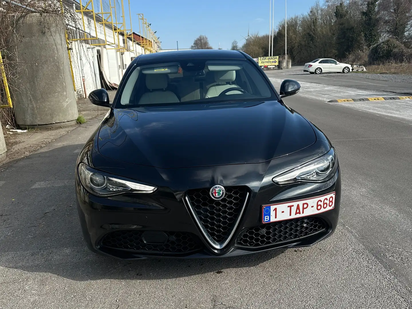 Alfa Romeo Giulia Giulia 2.2 JTDm Super Zwart - 1