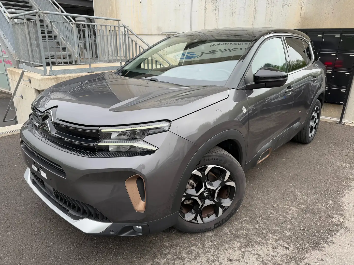 Citroen C5 Aircross C5 Aircross Pure Tech 130 C-SERIES Gris - 1