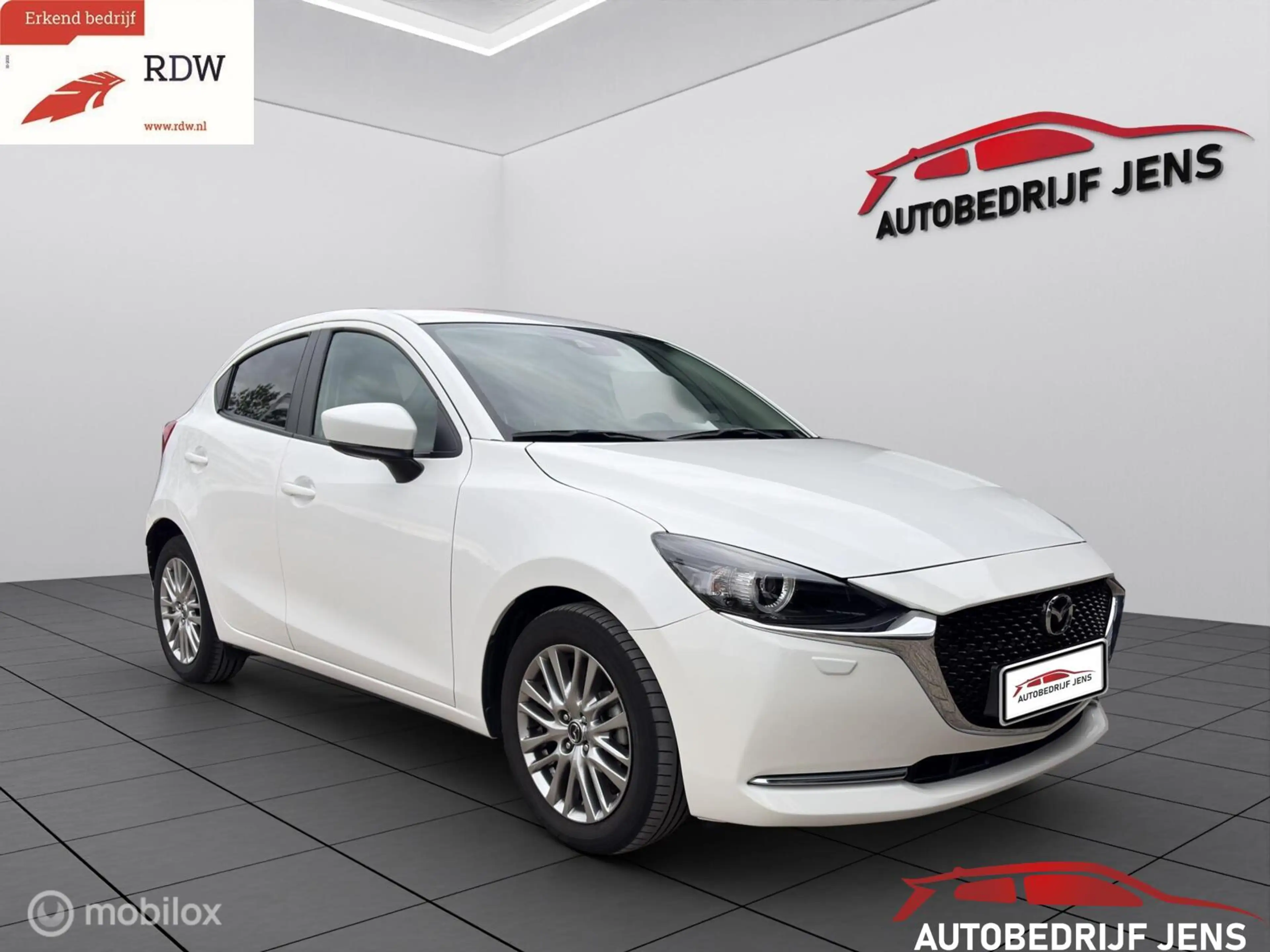 Mazda 2 1.5 Skyactiv-G Luxury|OKINAMI uitvoering — photo 8