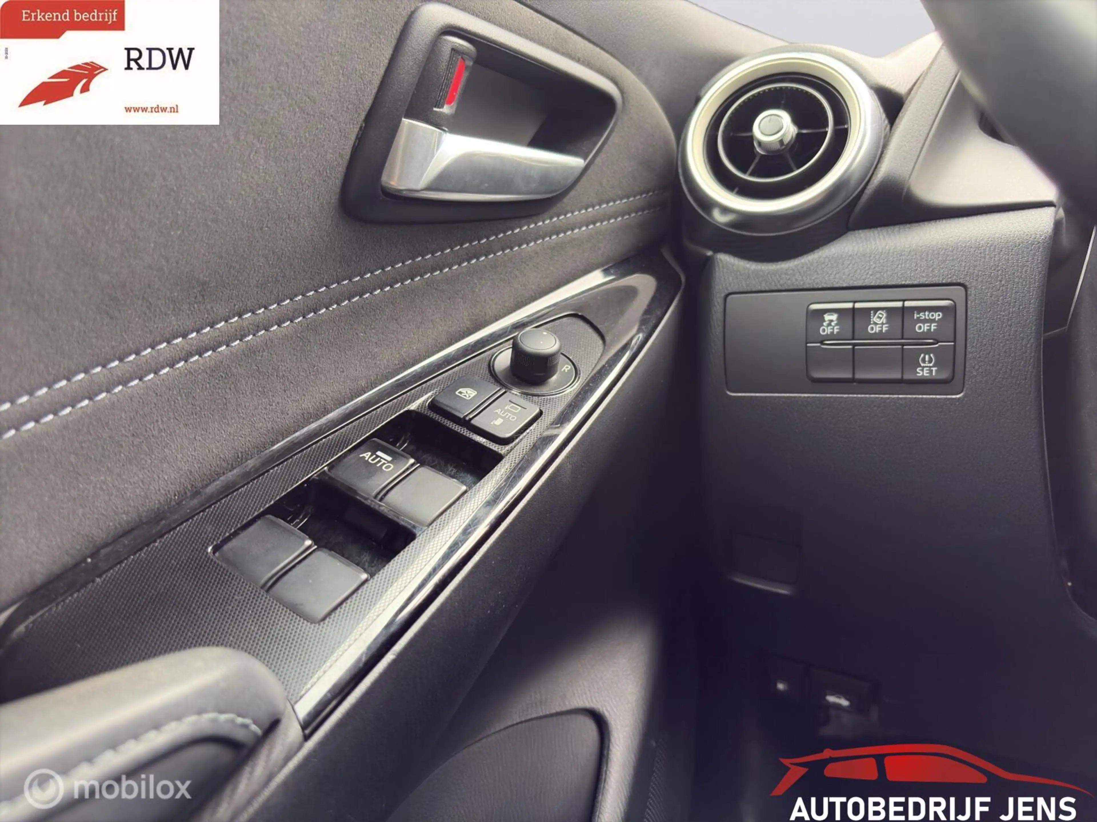 Mazda 2 1.5 Skyactiv-G Luxury|OKINAMI uitvoering — photo 16