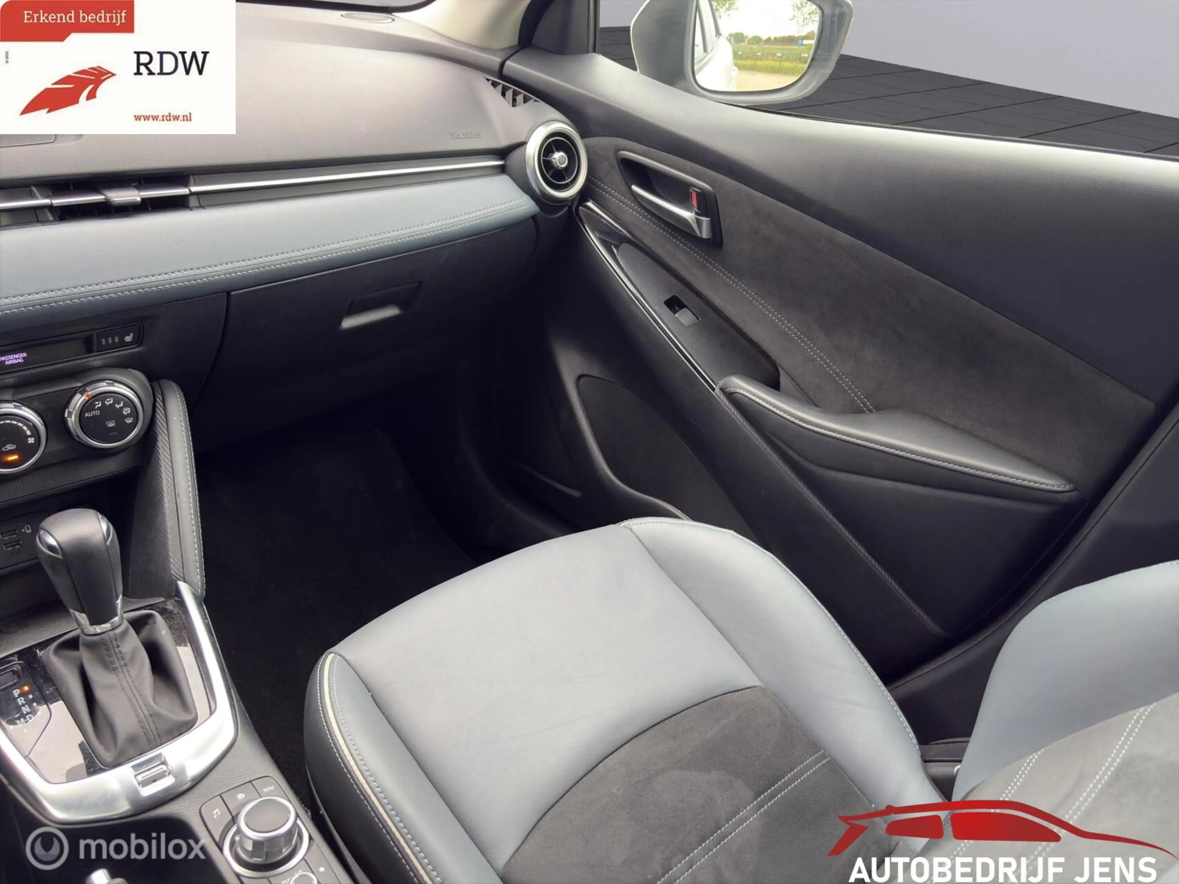 Mazda 2 1.5 Skyactiv-G Luxury|OKINAMI uitvoering — photo 17