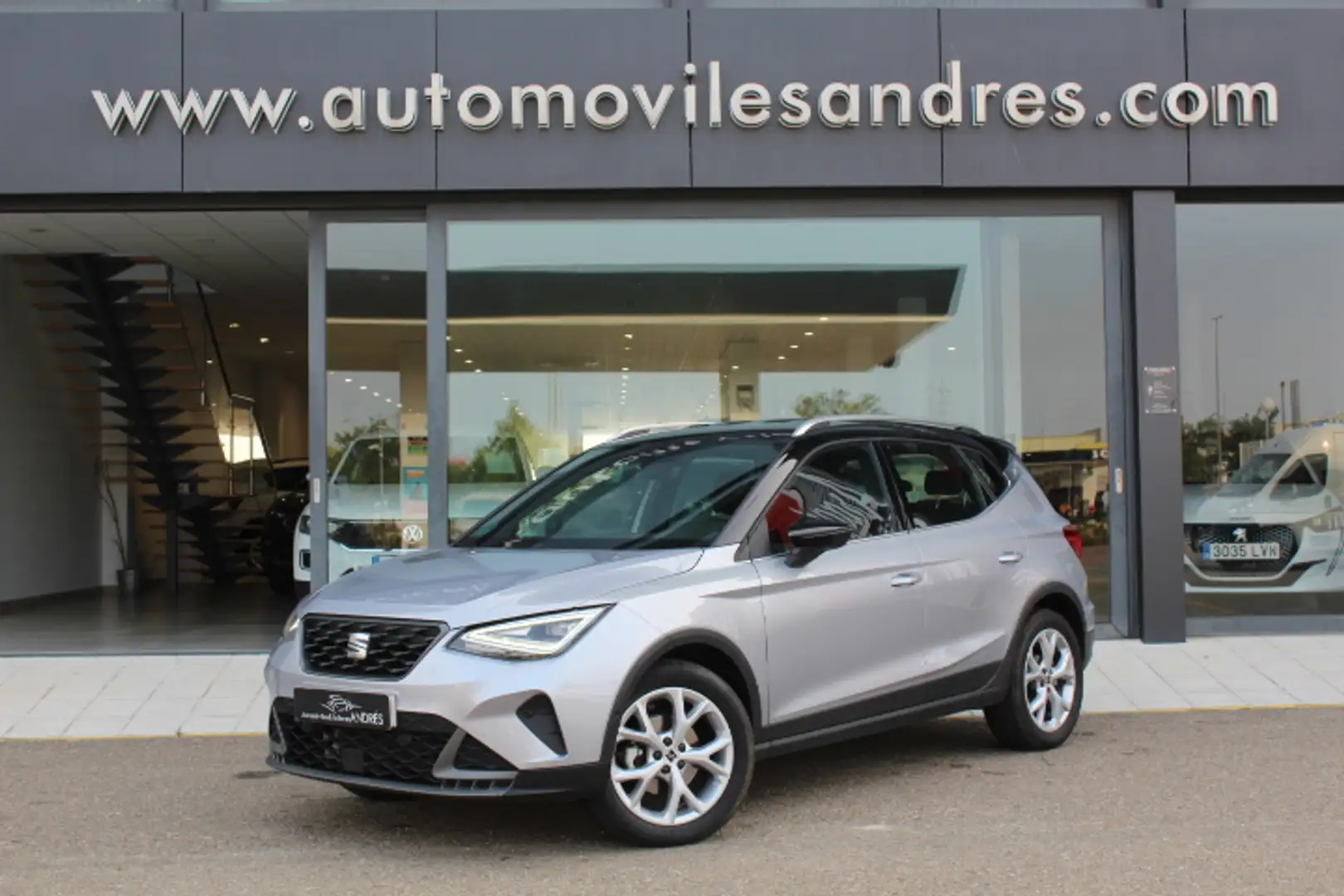 SEAT Arona 1.0 TSI S&S FR DSG7 XM 110 Argent - 1