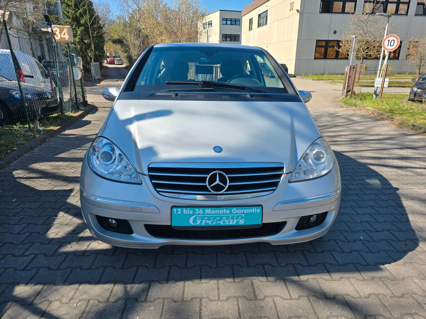 Mercedes-Benz A 150 A -Klasse A 150 Plateado - 1