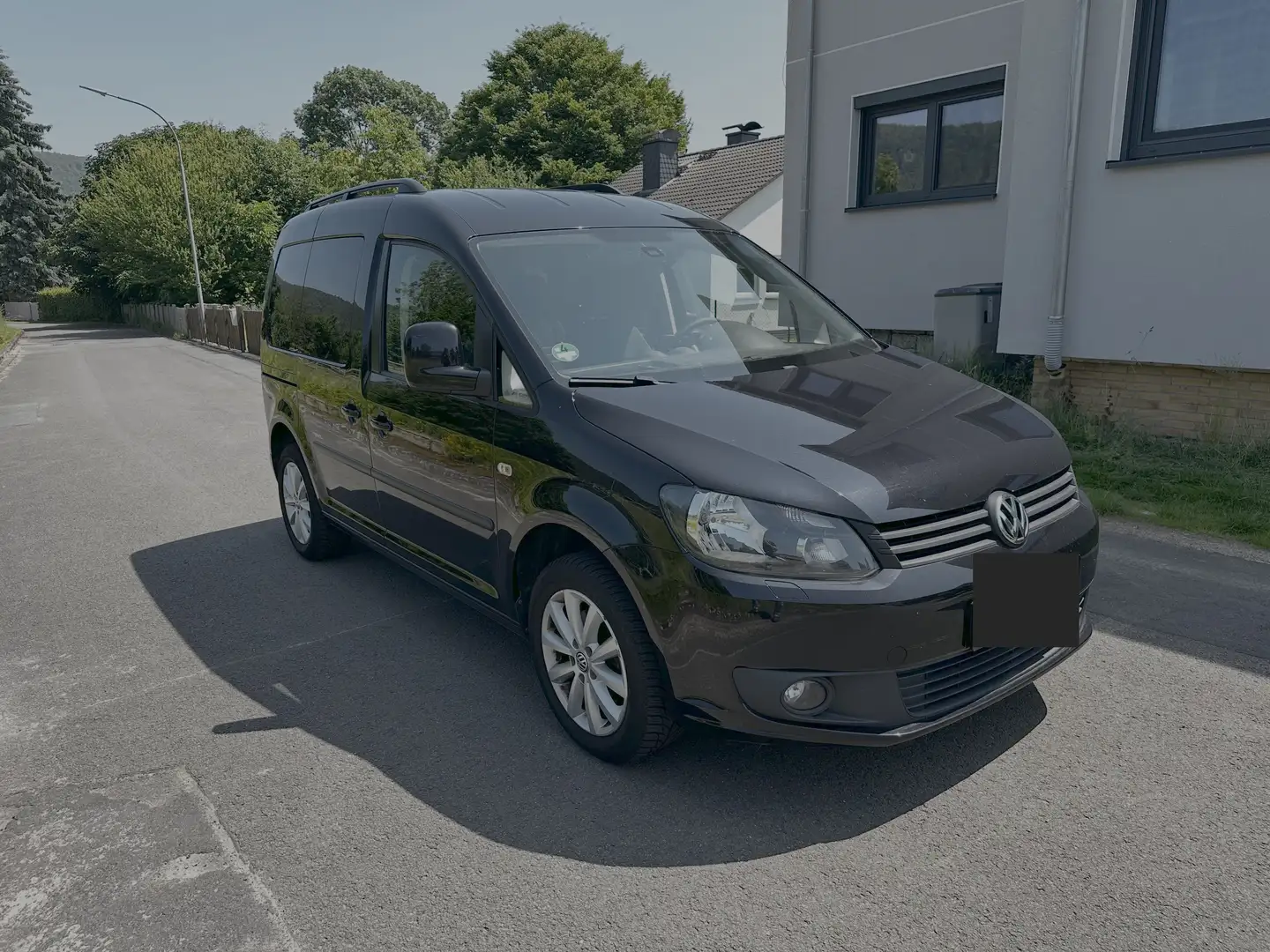 Volkswagen Caddy 1.6 TDI, DSG, Kombi, neuer Zahnr., Klima, abn. AHK Schwarz - 2