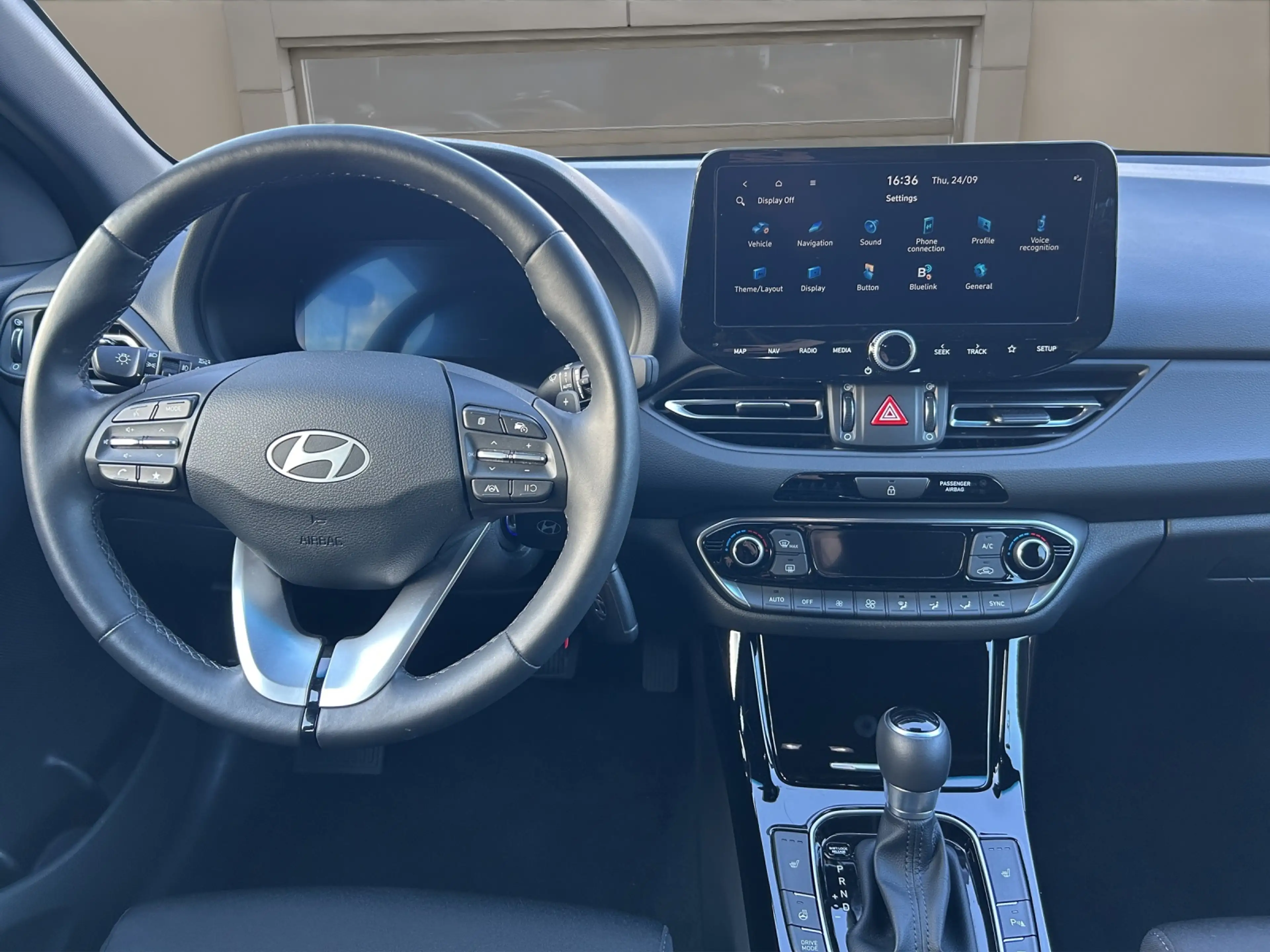 Hyundai i30 1.5 T-GDI 48V 7-DCT Advantage NAVI LED 17LM GJR — photo 8