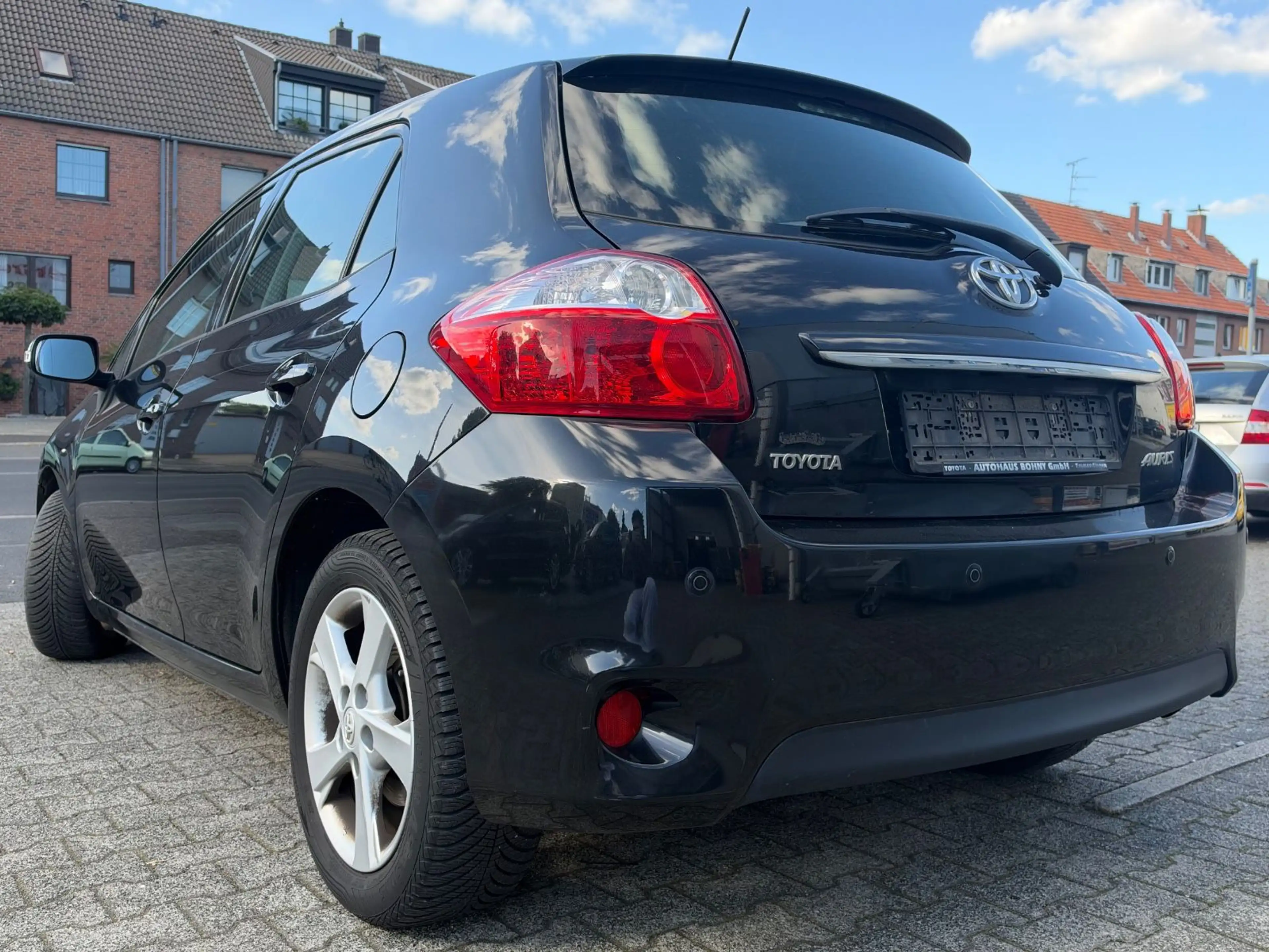 Toyota Auris 1.3 Edition 2. Hand Tüv Neu Sitzheizung — photo 4