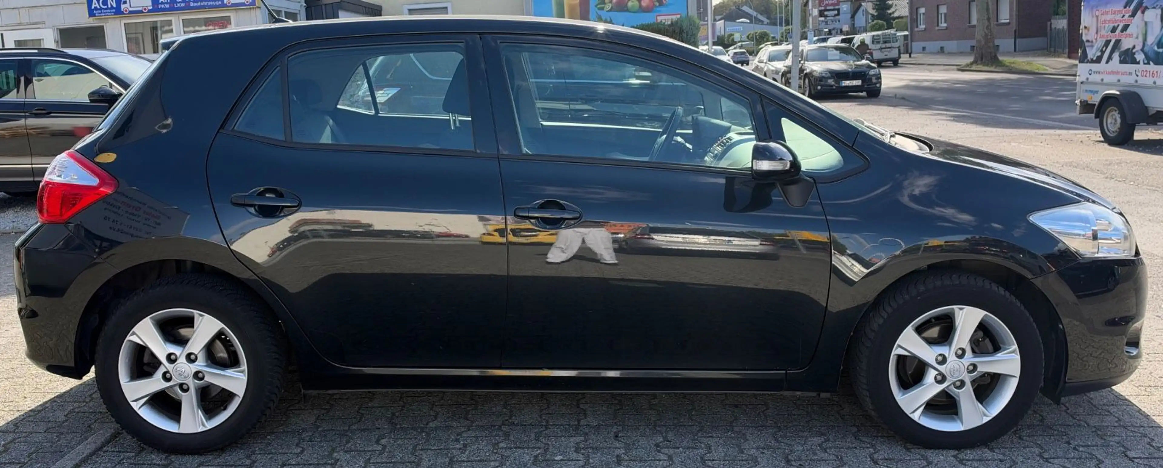 Toyota Auris 1.3 Edition 2. Hand Tüv Neu Sitzheizung — photo 8