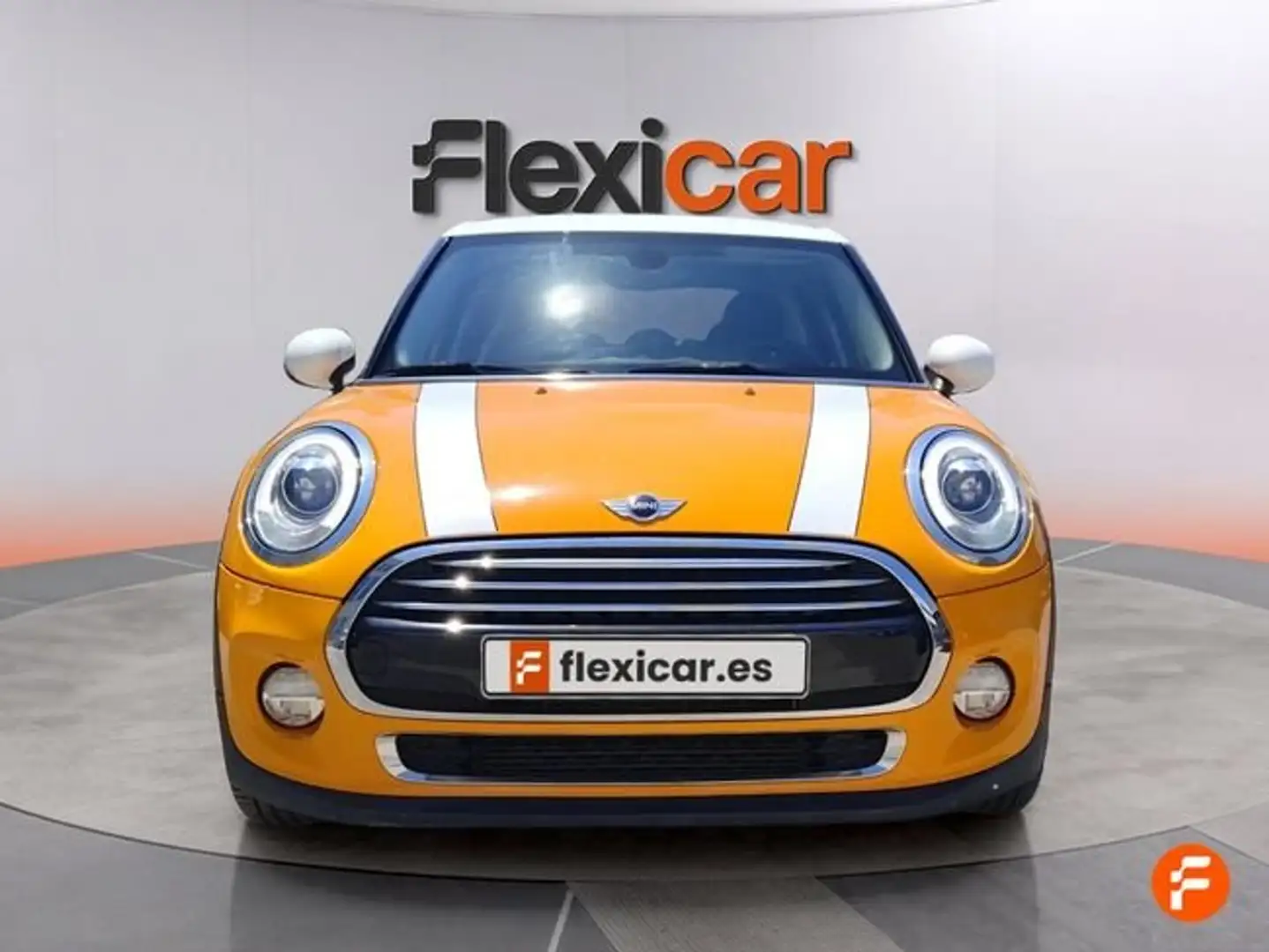 MINI Cooper 5 PUERTAS Amarillo - 2