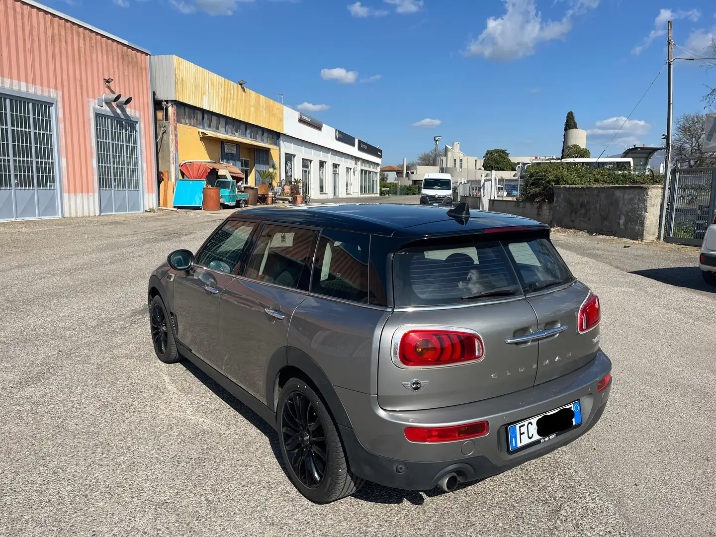 MINI Cooper D Clubman Mini IV F54 2016 Clubman 2.0 Hype auto Grigio - 2