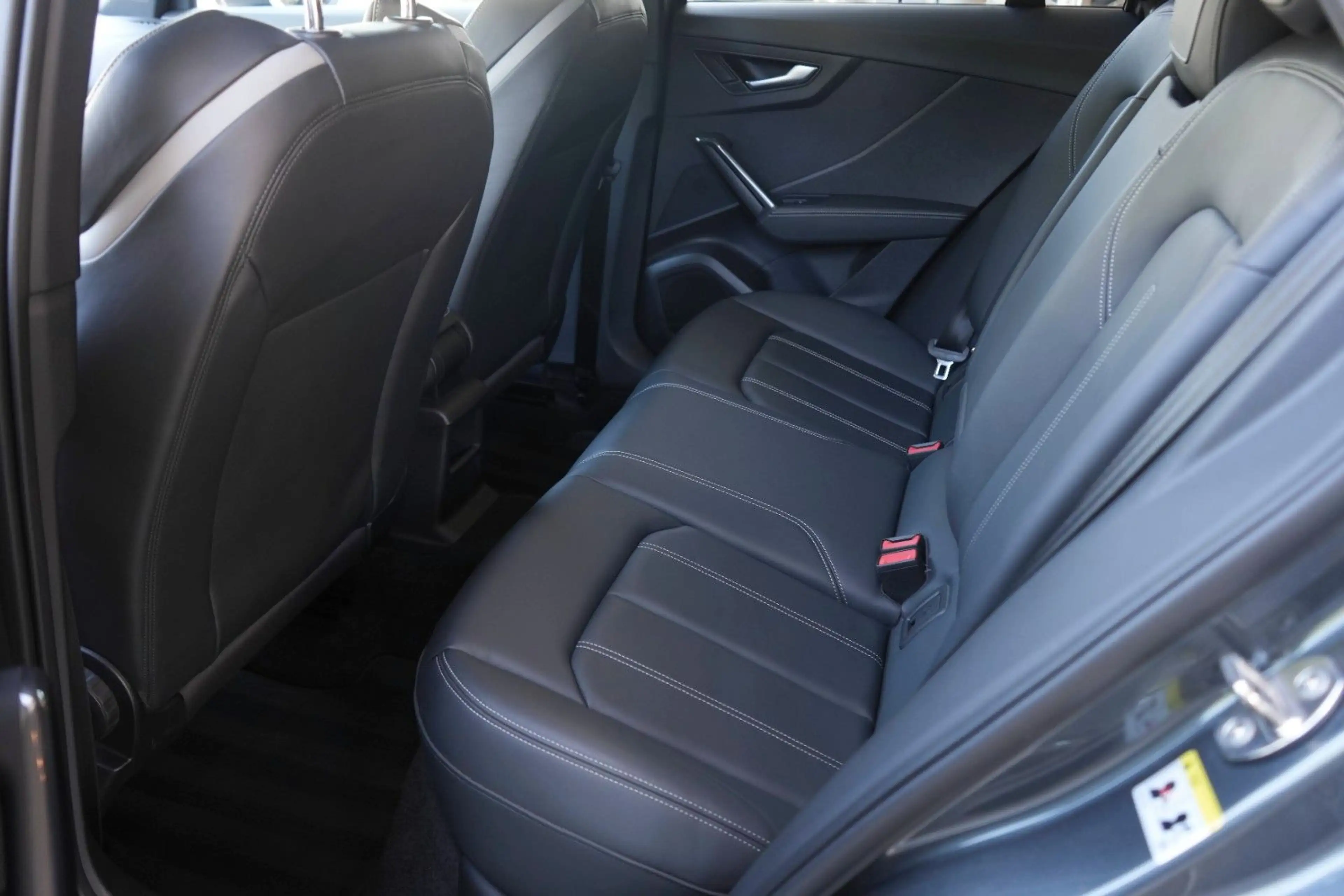 Audi SQ2 2.0 TFSI Quattro OPTIK|PANO|ACC|CAM|1. HAND — photo 15