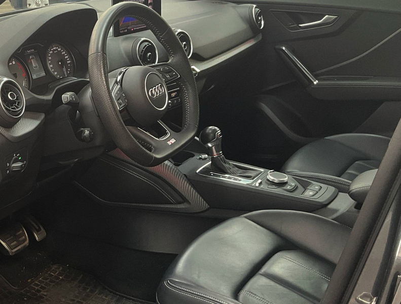 Audi SQ2 2.0 TFSI Quattro OPTIK|PANO|ACC|CAM|1. HAND — photo 8