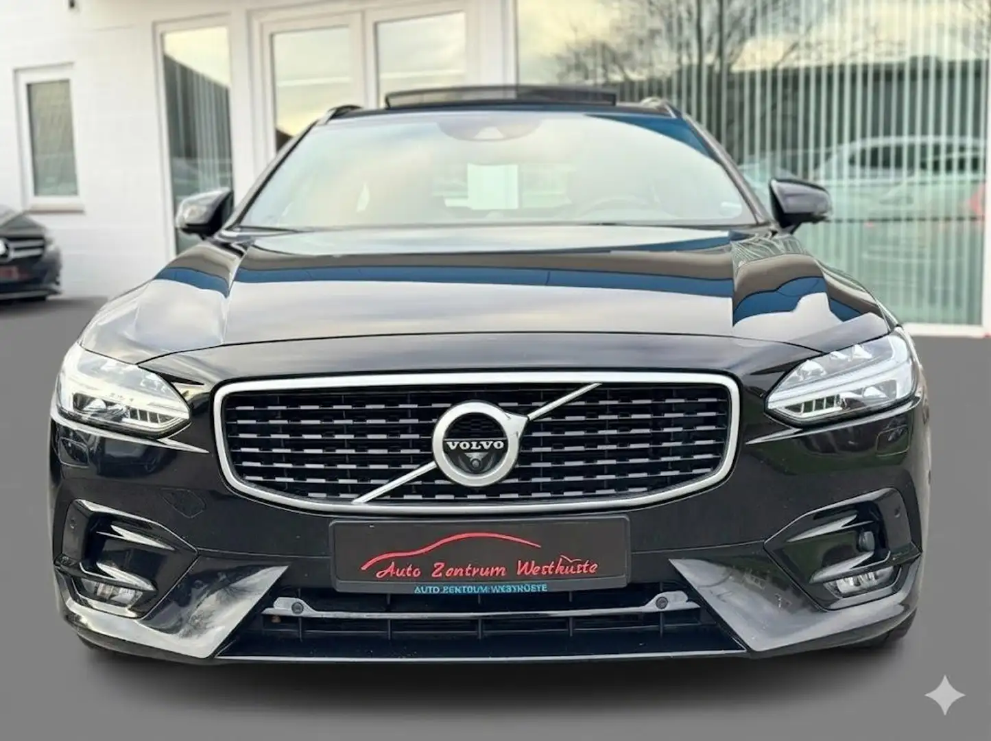 Volvo V90 T6 2.0 R-Design AWD AHK HuD 360° PANO B&W Schwarz - 2