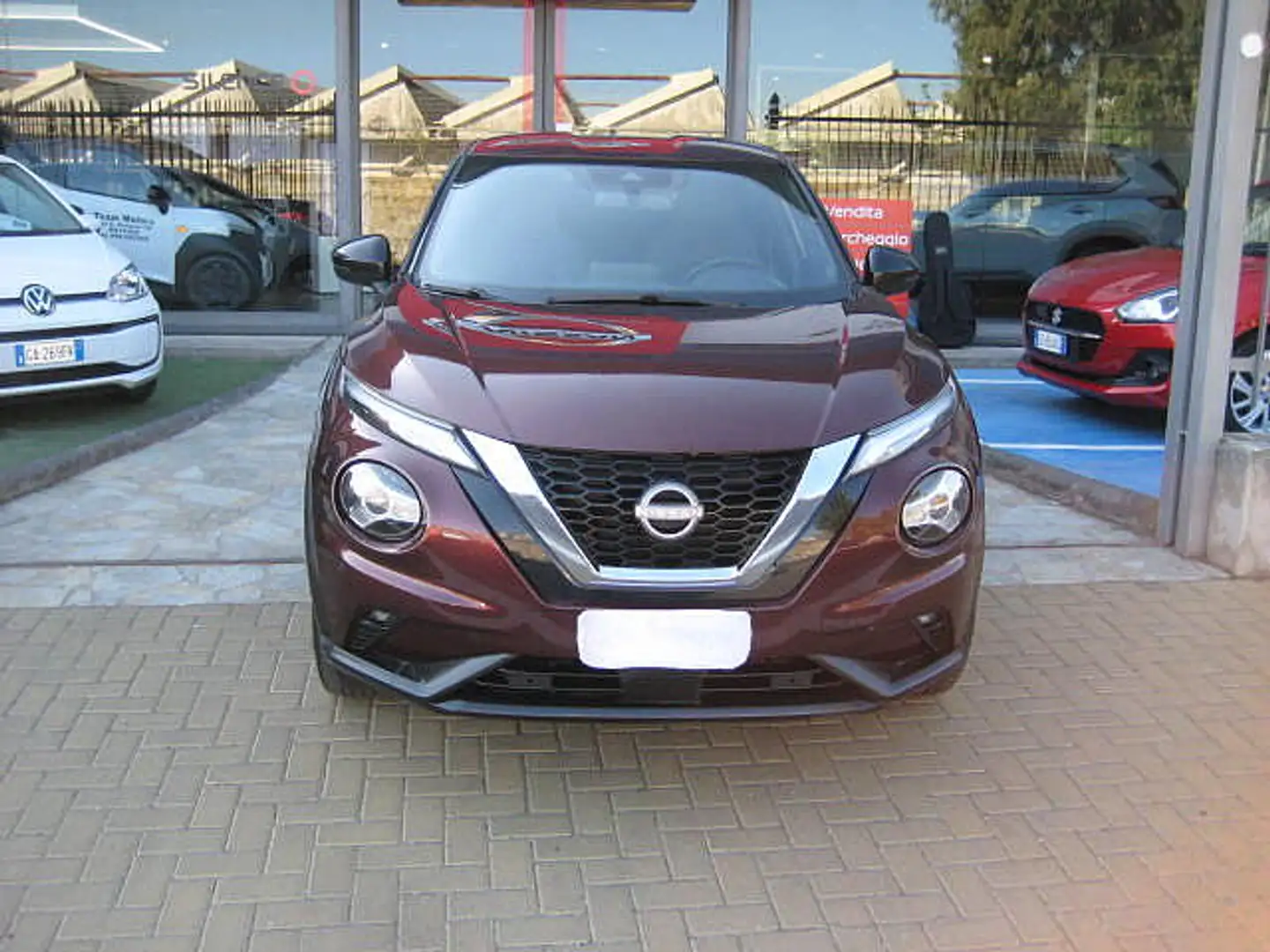 Nissan Juke 2ª serie 1.0 DIG-T 114 CV N-Connecta Rosso - 1