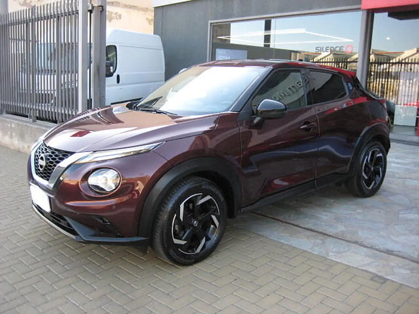Nissan Juke 2ª serie 1.0 DIG-T 114 CV N-Connecta Rot - 2