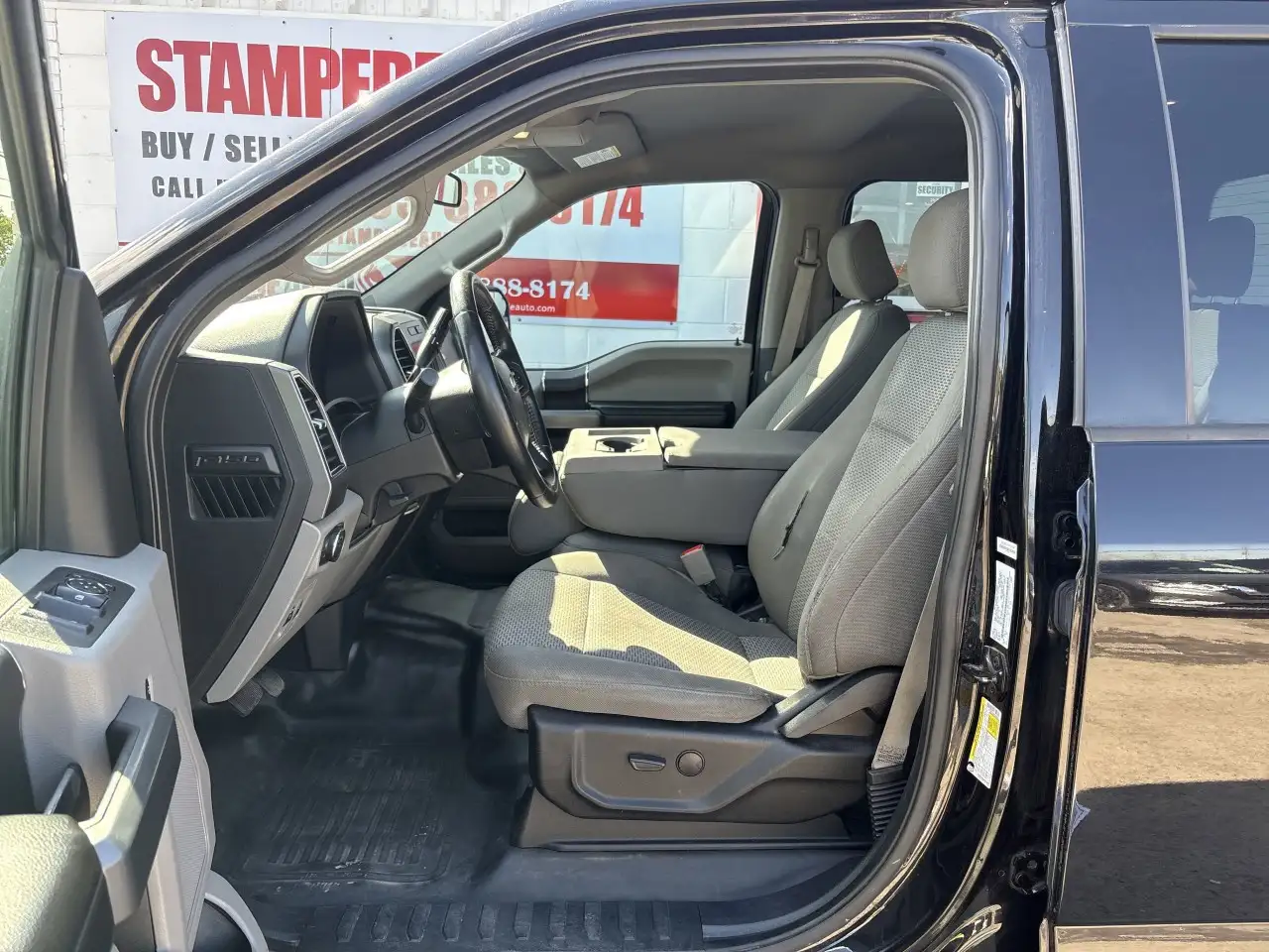 Ford F 150 снимка Ford F 150