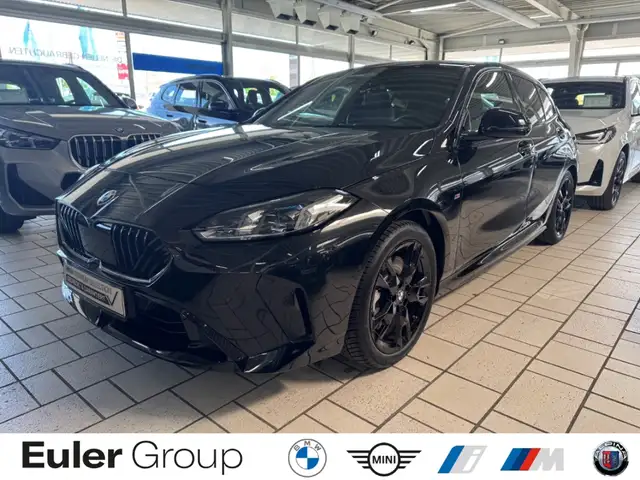 BMW 123 xDrive M Sport Pano AHK HUD H/K IconGl Memory DA+
