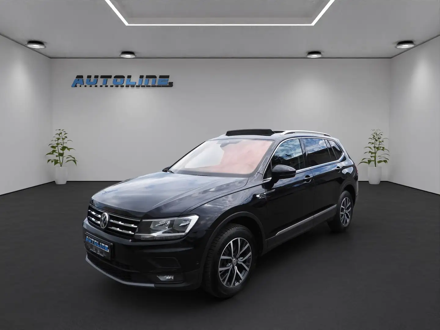 Volkswagen Tiguan Allspace TDI 2.0*DSG**DYNAUDIO**PANO*360°** Schwarz - 1