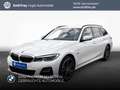 BMW 330 e Touring xDrive Aut. M Sport, AHK, SHZ Weiß - thumbnail 1