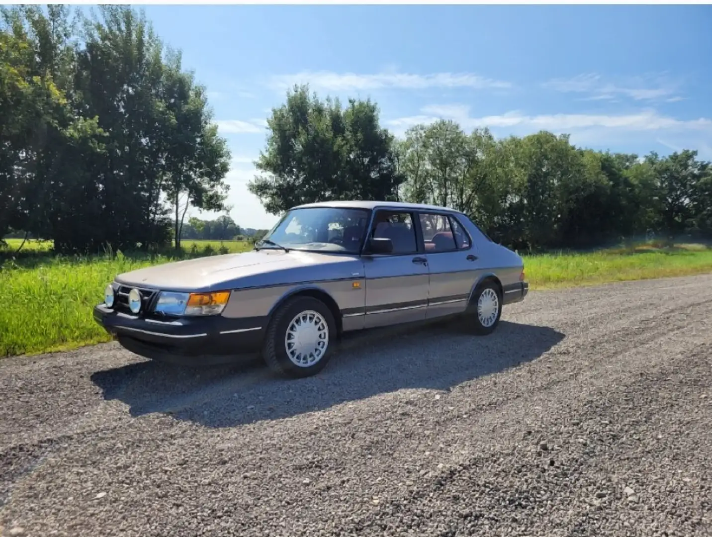 Saab 900 900 i 16 - 2