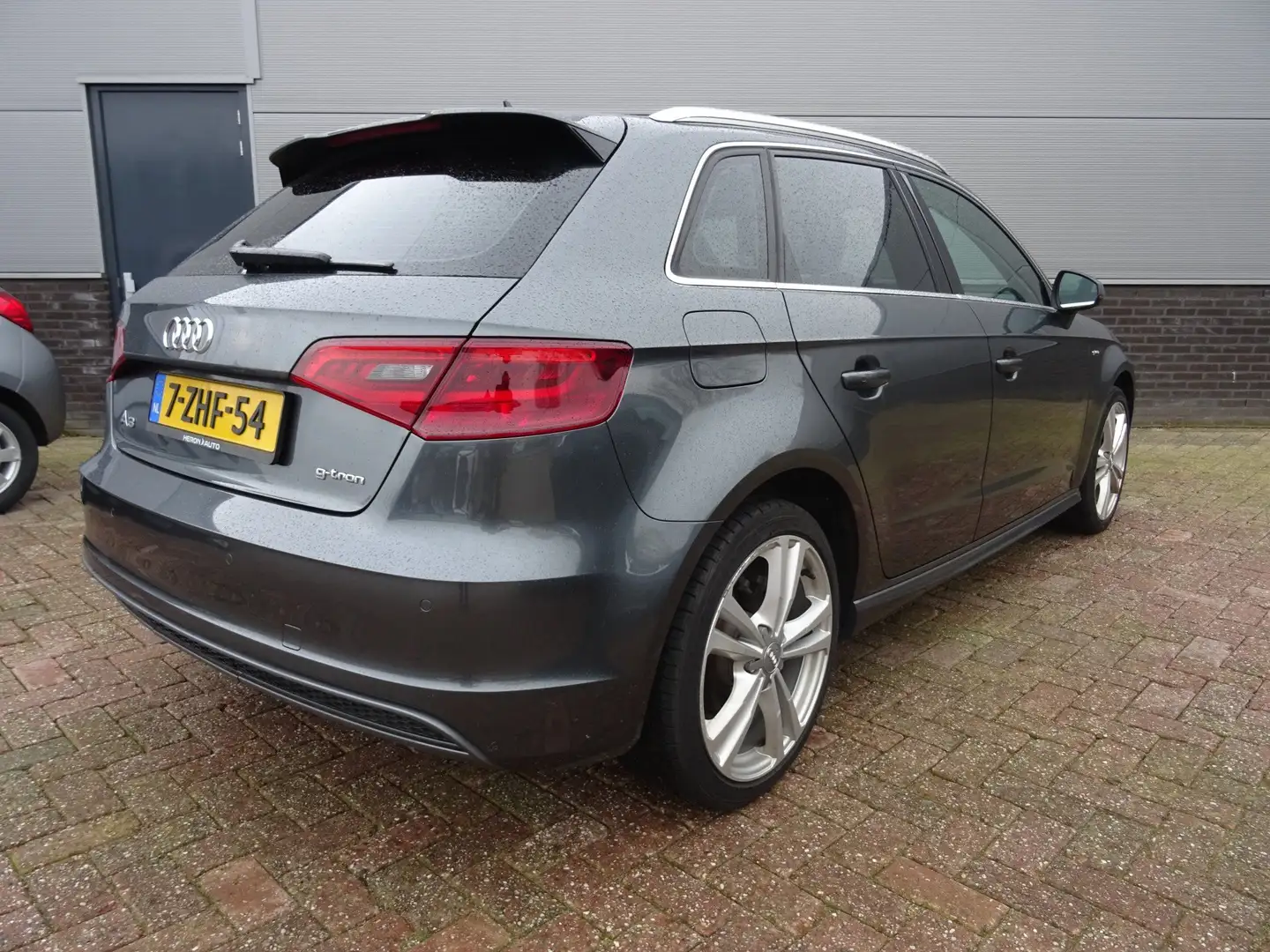 Audi A3 A3 1.4 TFSI Amb.PL S gt Grijs - 1