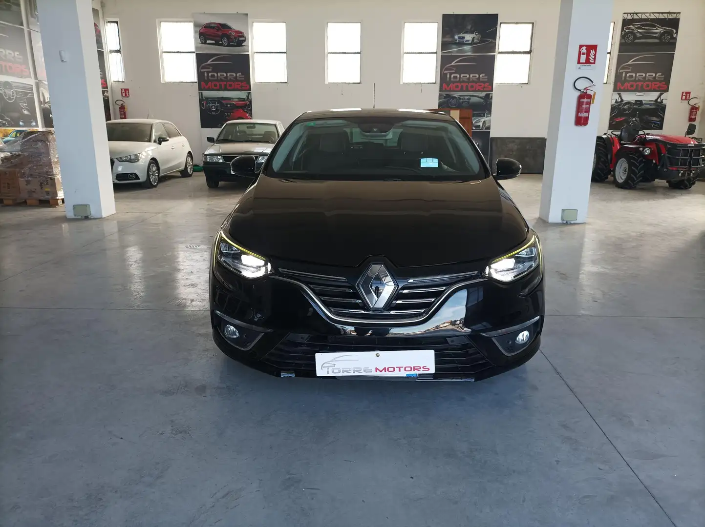 Renault Megane Megane IV 2016 1.5 dci energy Bose 110cv edc Schwarz - 2