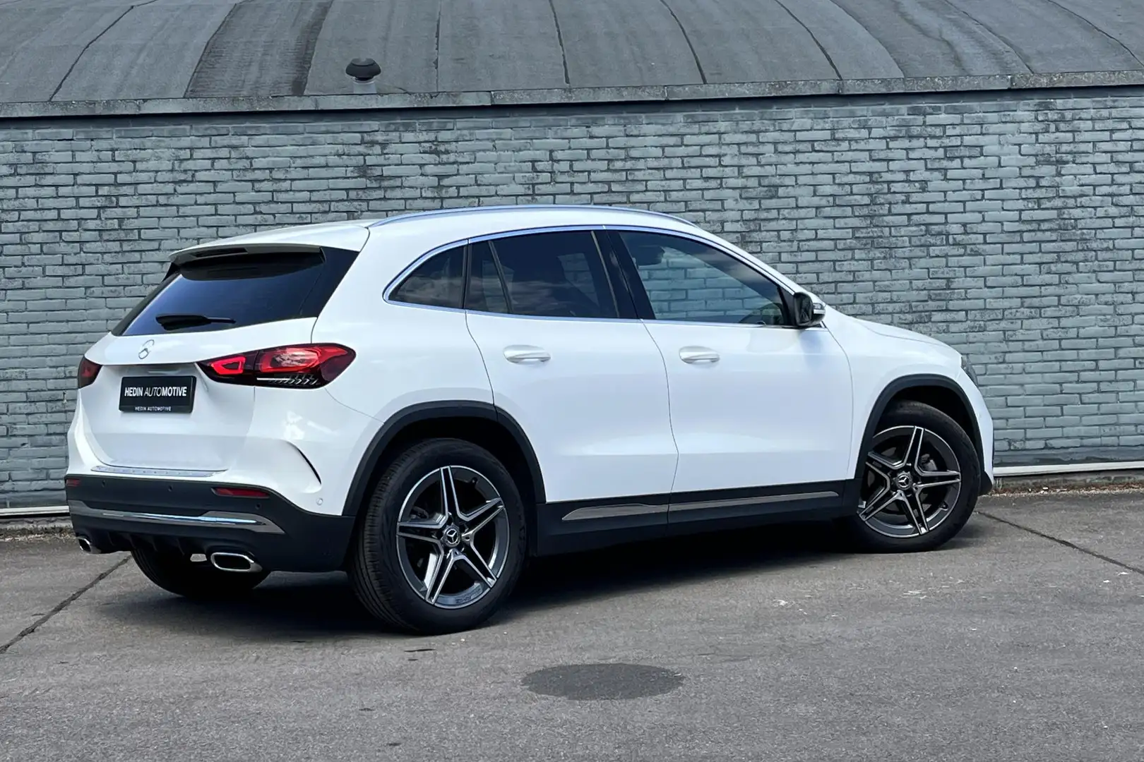 Mercedes-Benz GLA 180 GLA Automaat AMG Line | Panoramadak | Multibeam LE Wit - 2