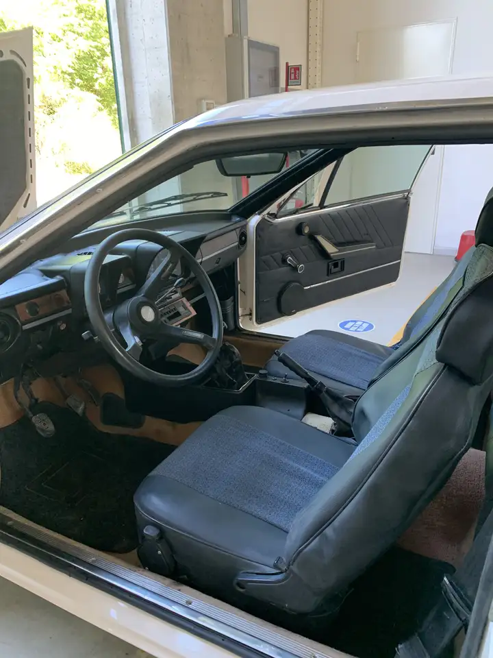 Alfa Romeo GT 1.6, foto 9