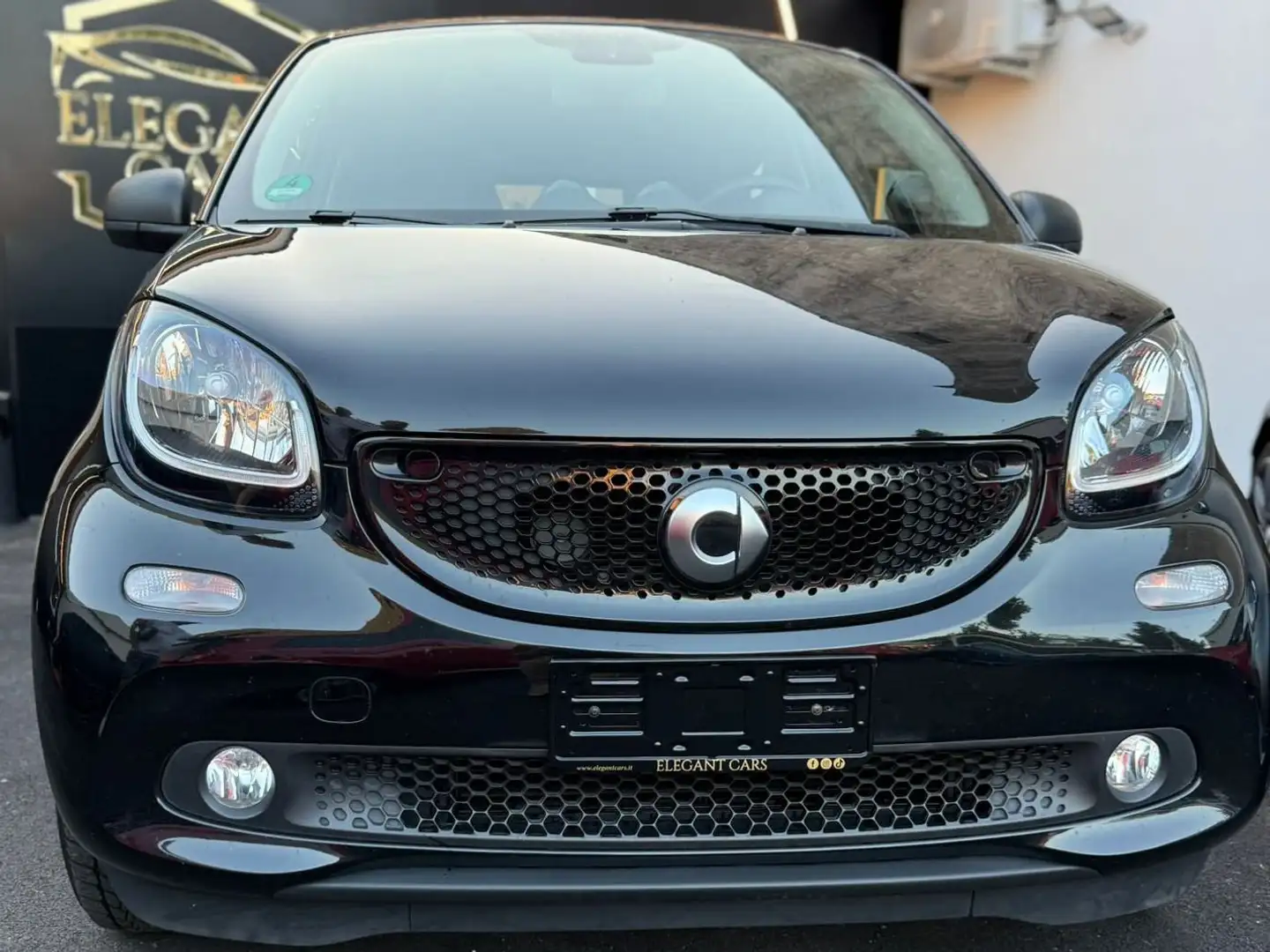smart forFour 1.0 Passion 71cv Noir - 1