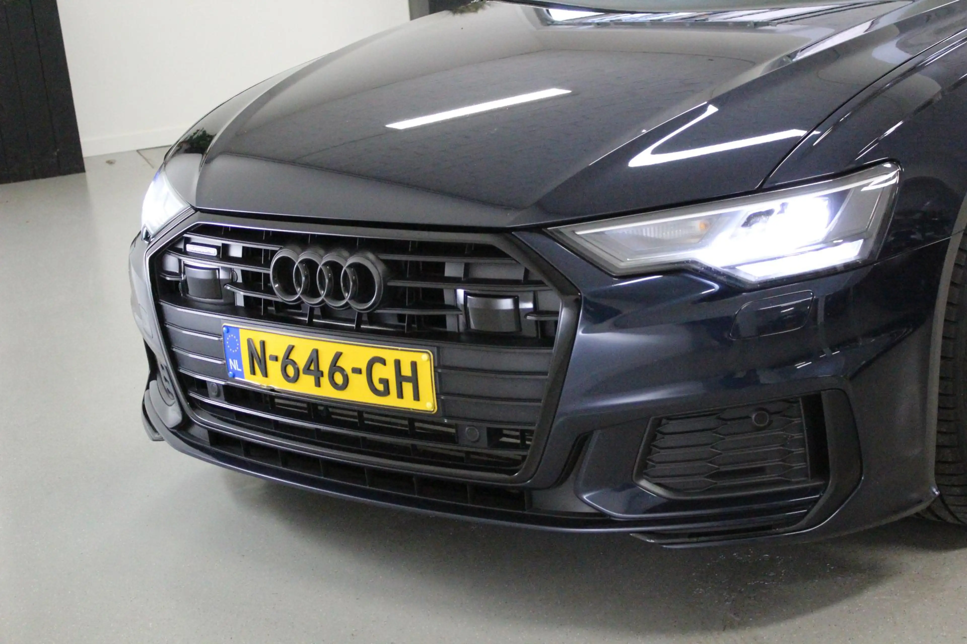 Audi A6 Avant 55 TFSI quattro Design Pro Line Plus | PANO- — photo 23
