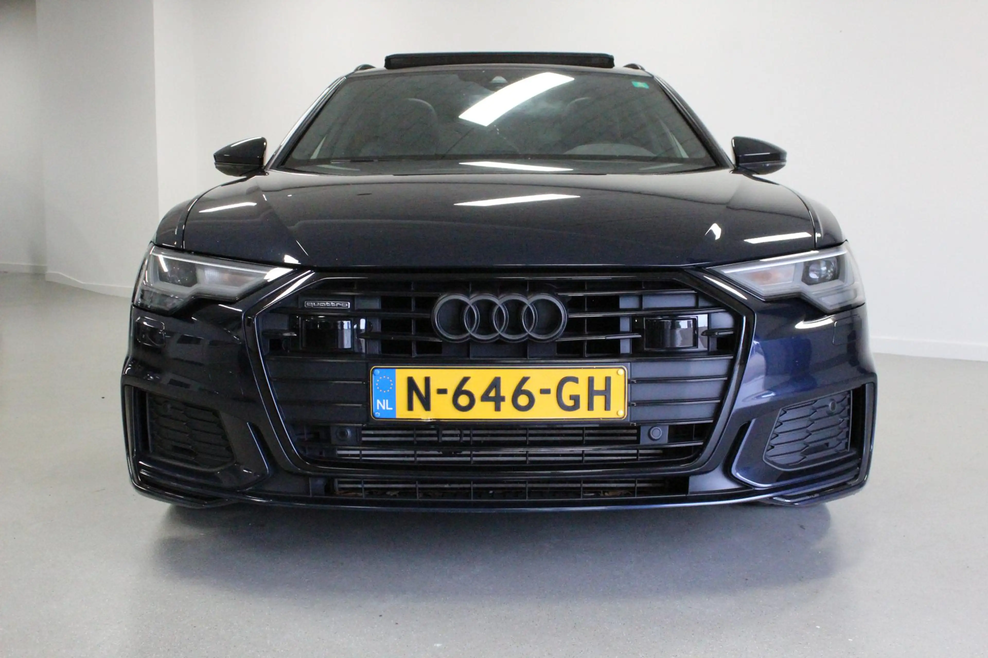 Audi A6 Avant 55 TFSI quattro Design Pro Line Plus | PANO- — photo 3