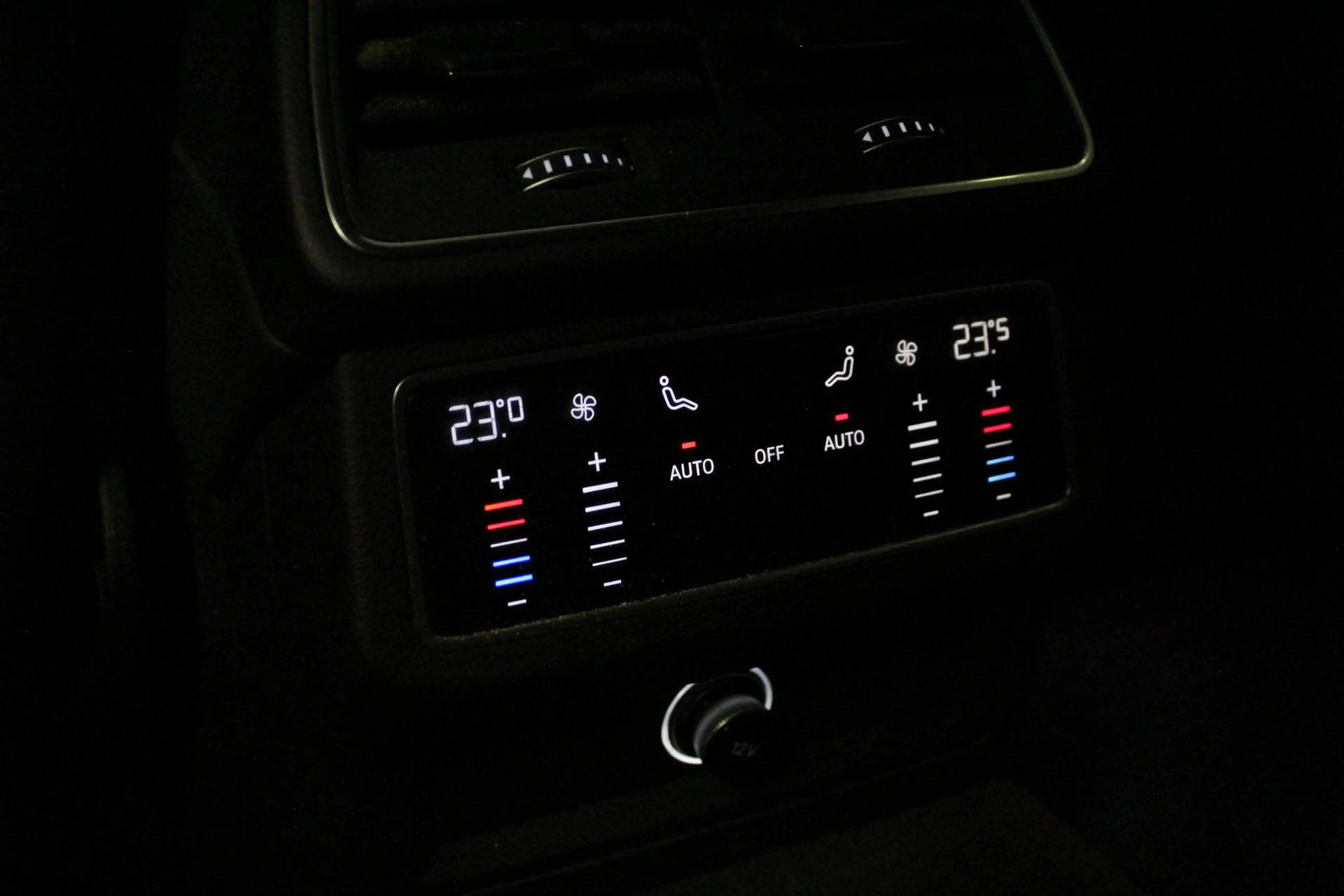 Audi A6 Avant 55 TFSI quattro Design Pro Line Plus | PANO- — photo 13