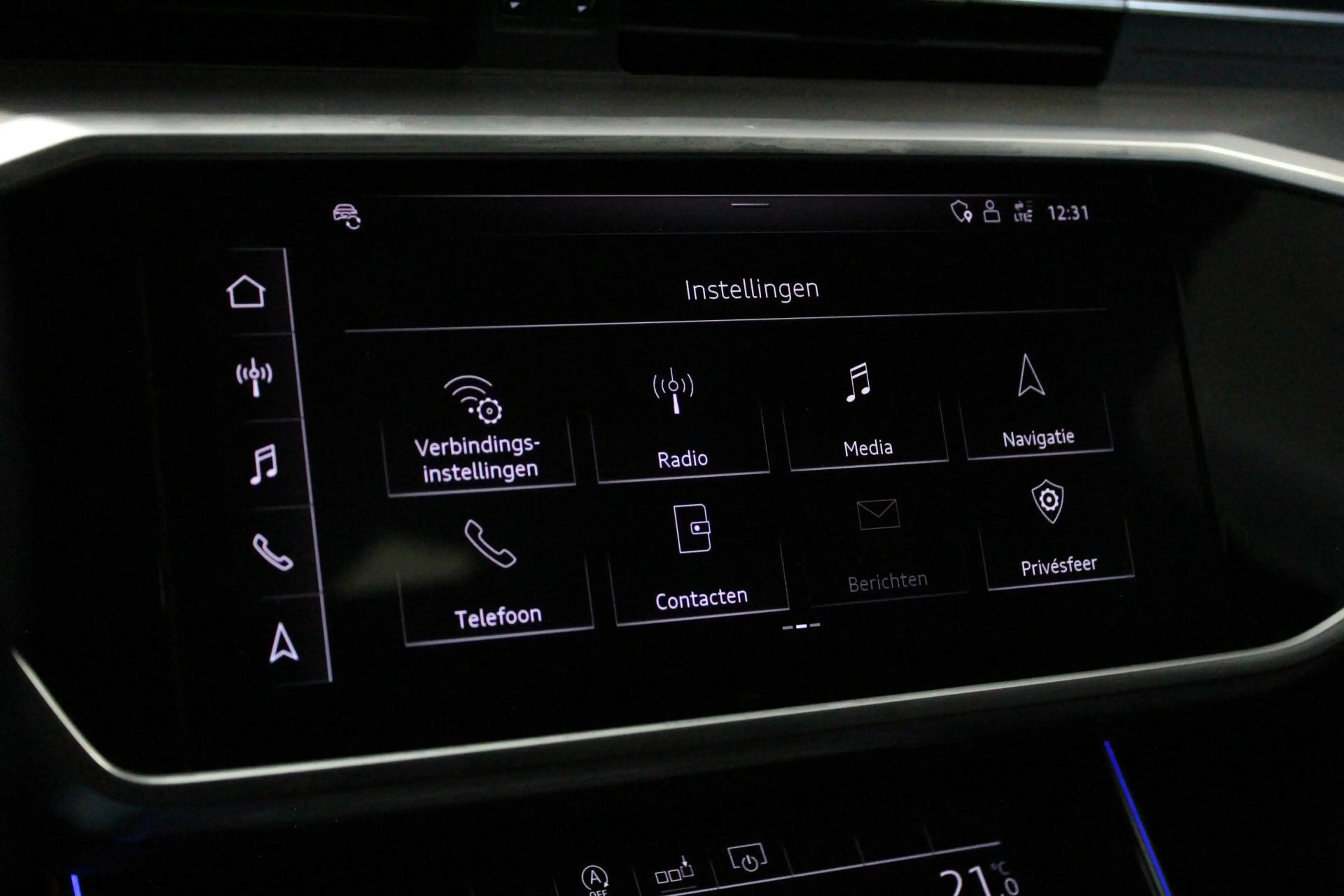 Audi A6 Avant 55 TFSI quattro Design Pro Line Plus | PANO- — photo 43