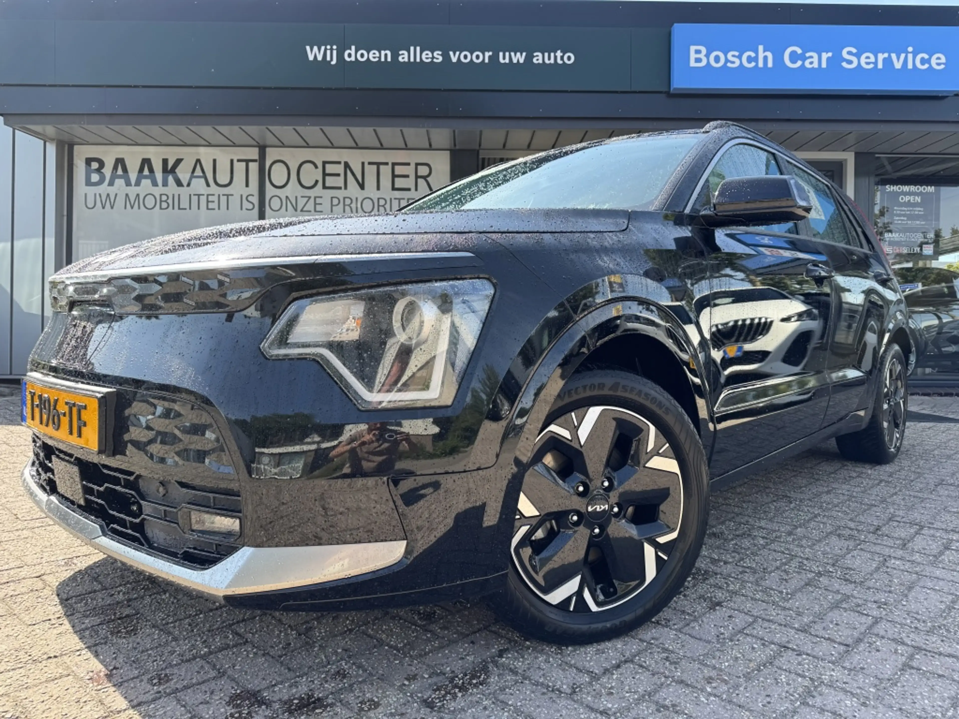 Kia e-Niro EV DynamicLine 64.8 kWh | SOH 100% | Trekhaak — photo 2