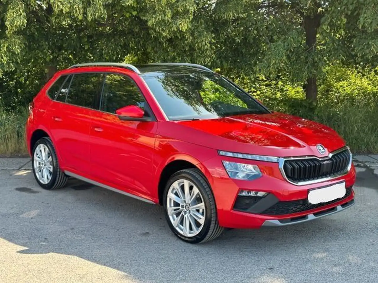 Skoda Kamiq 1.5 TSI ACT DSG Edition Navi AHK SHZ LED Rouge - 1