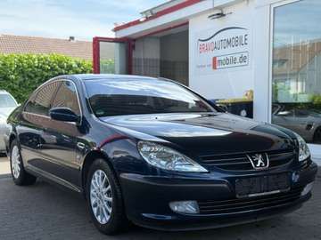 Privilege V6 210 Aut. XENON/LEDER/SHZ/PDC/BT