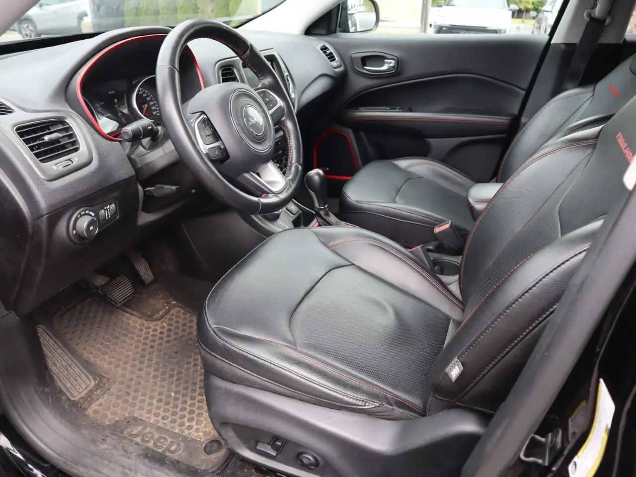 Jeep Compass снимка Jeep Compass