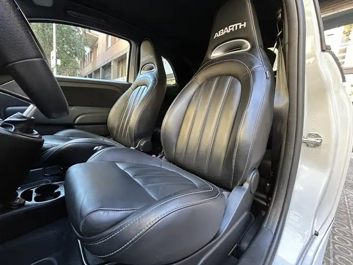 Abarth 595C 2020, foto 33