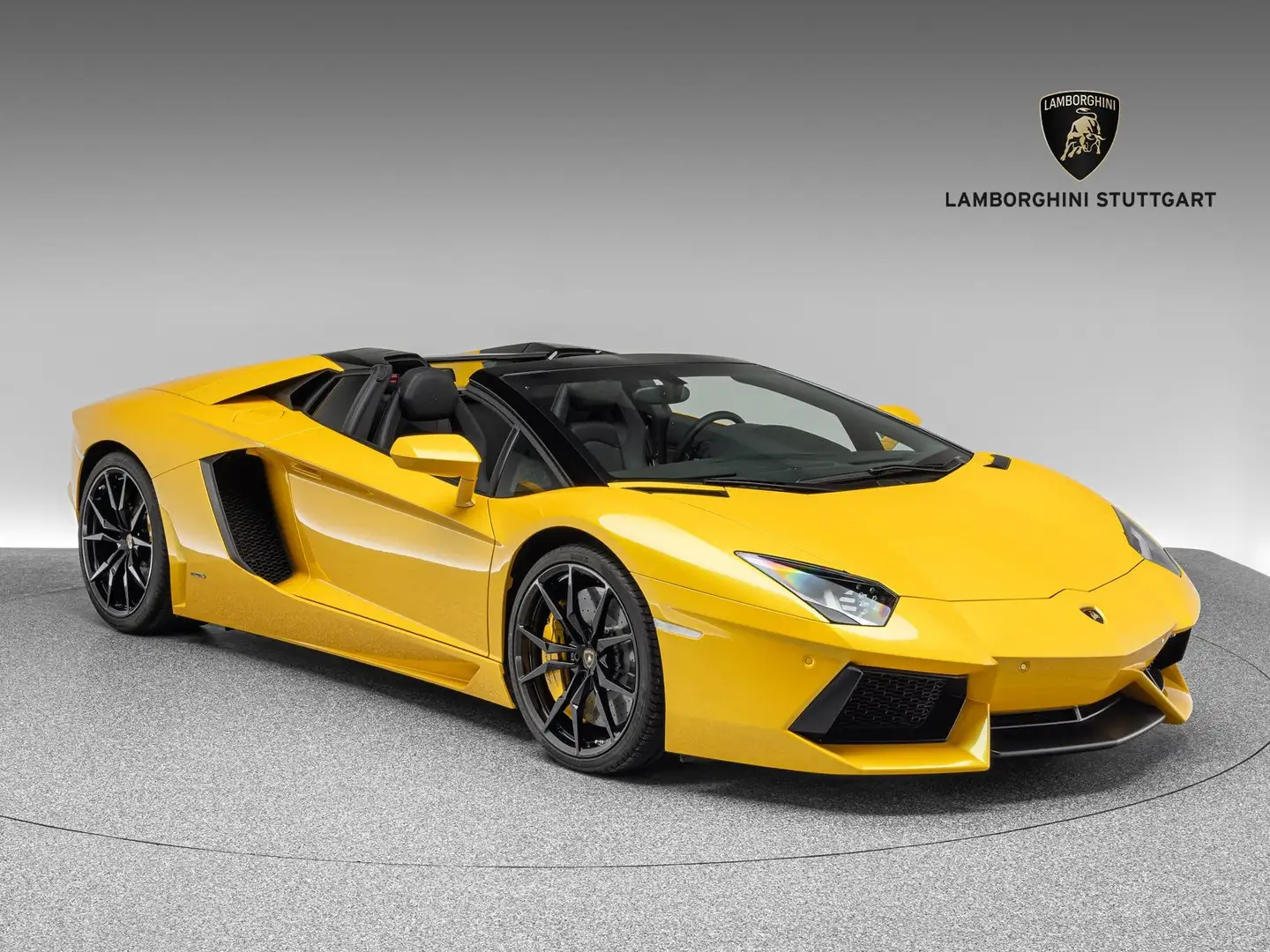 Lamborghini Aventador Roadster LP700-4 Sárga - 1