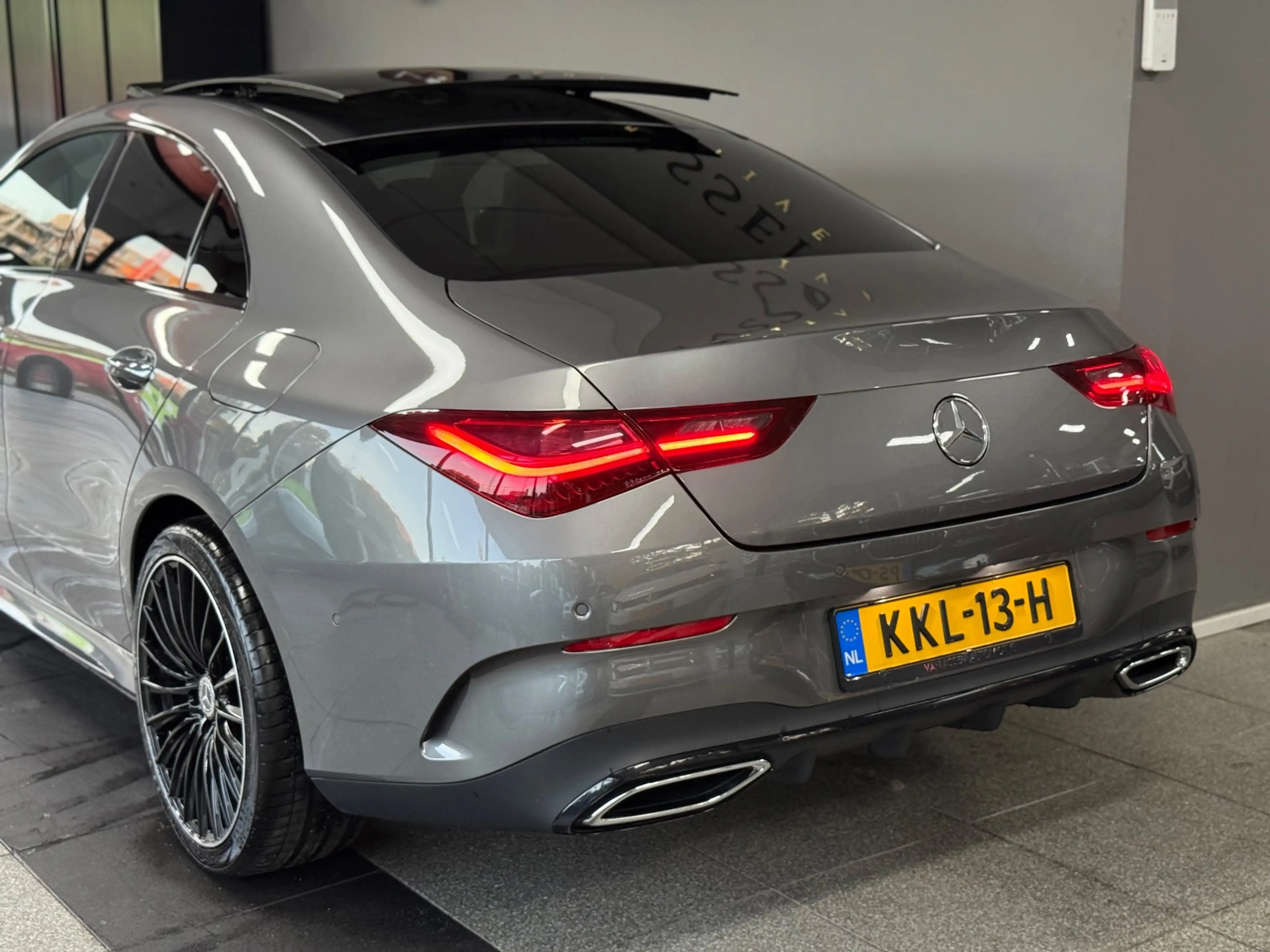 Mercedes-Benz CLA 180 Star Edition AMG Line — photo 7