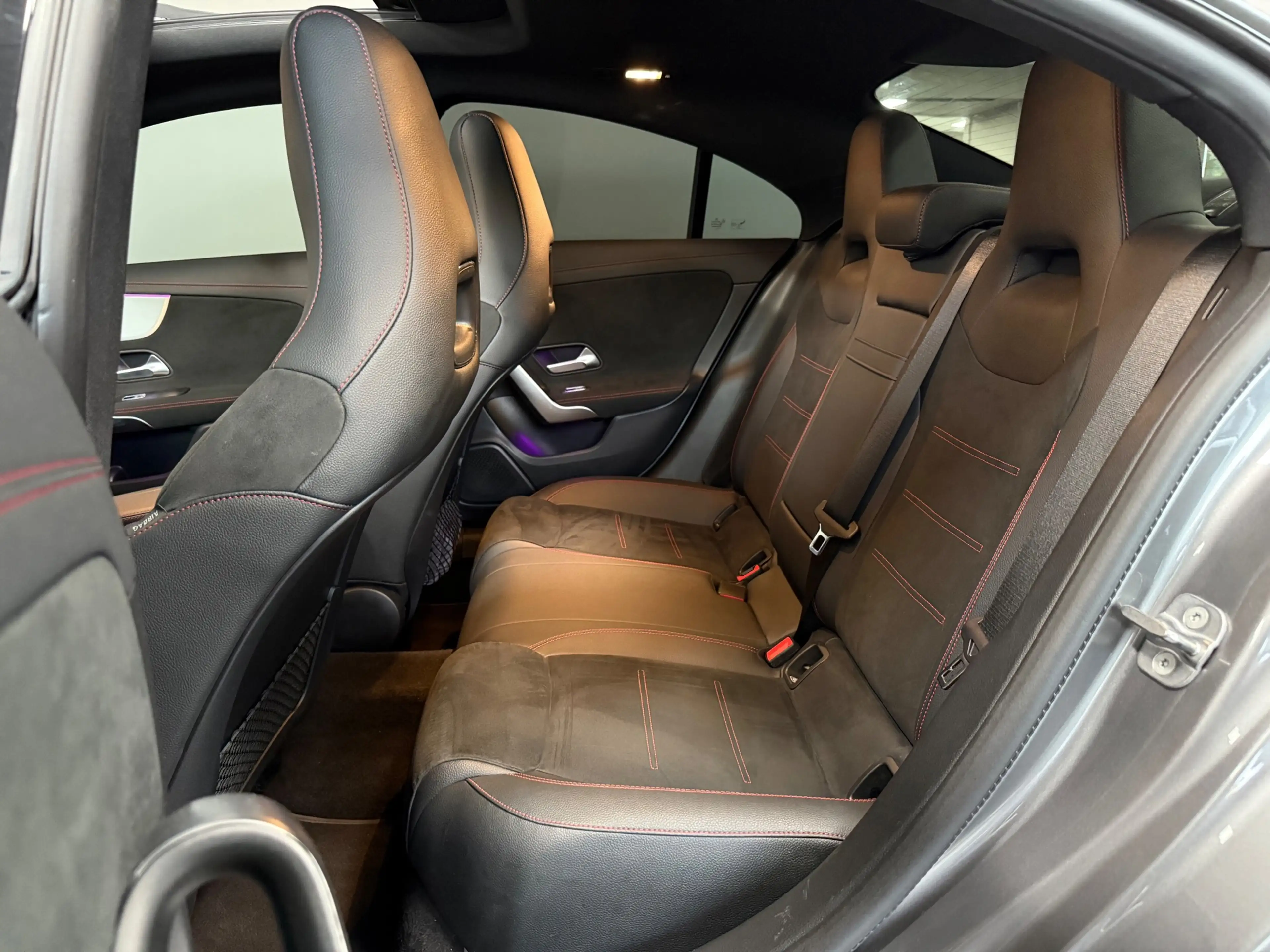 Mercedes-Benz CLA 180 Star Edition AMG Line — photo 13