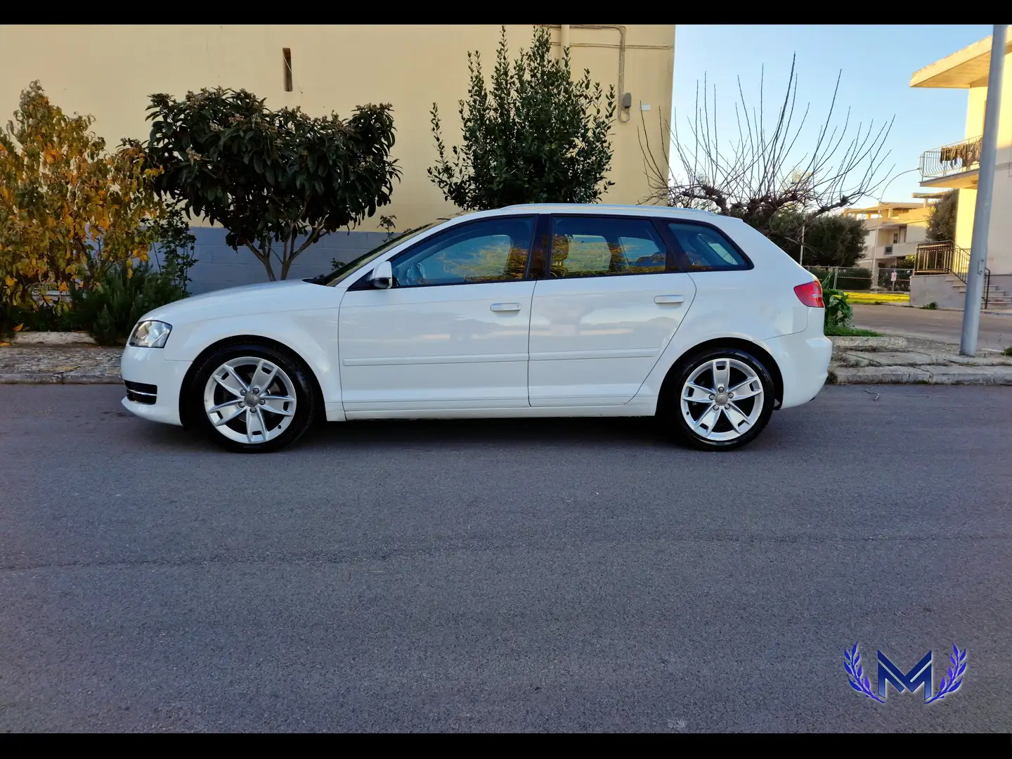 Audi A3 A3 Sportback 1.6 tdi Blanc - 2