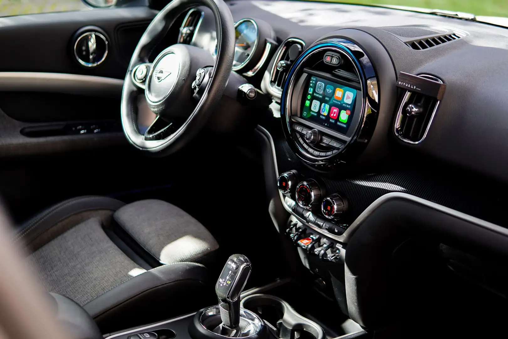 MINI Cooper Countryman MINI Countryman Cooper ALL4 Aut. Silber - 2