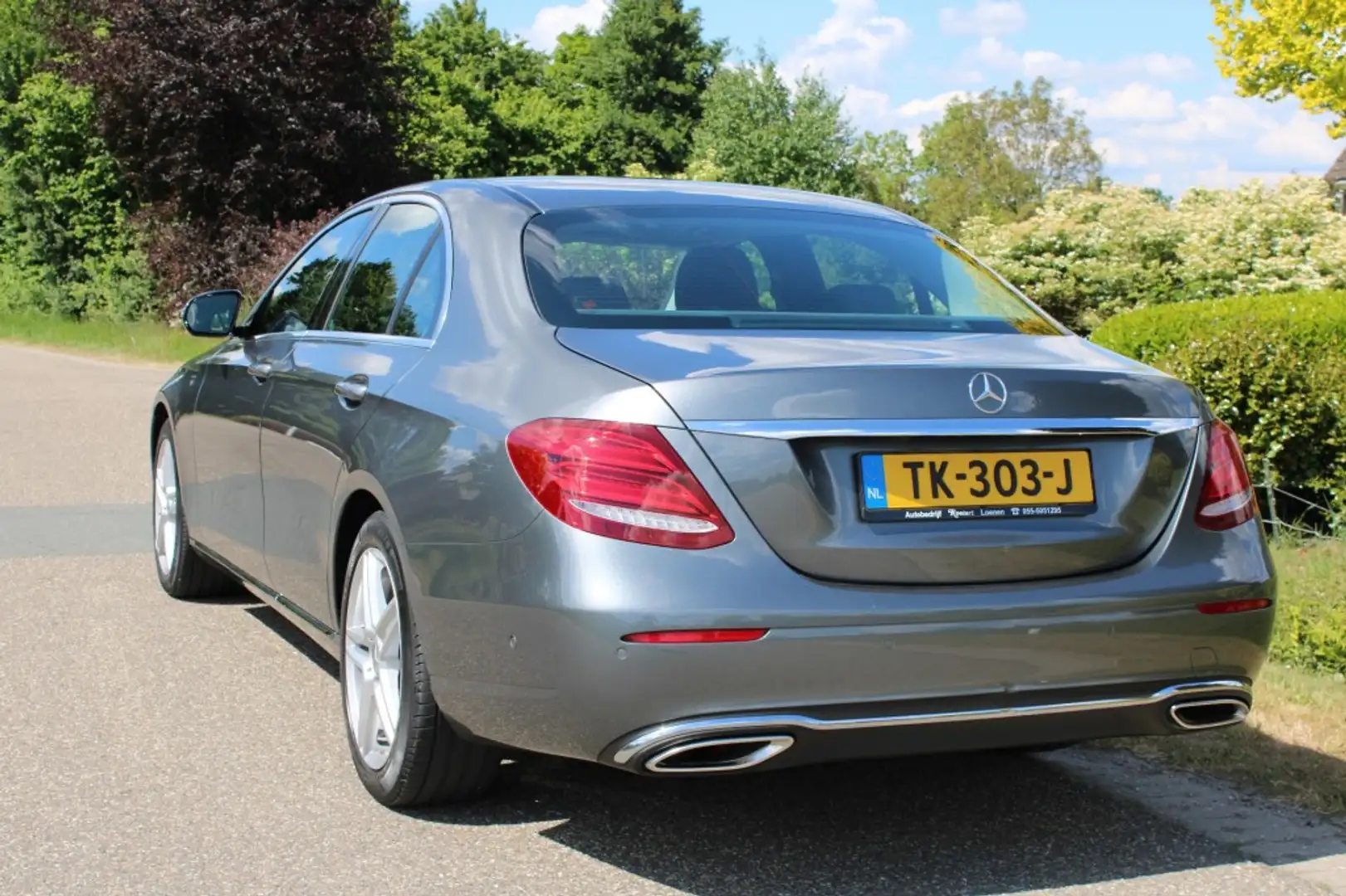 Mercedes-Benz E 250 250 211pk Sedan Prestige Plus automaat ECC/cruise/ Grijs - 2